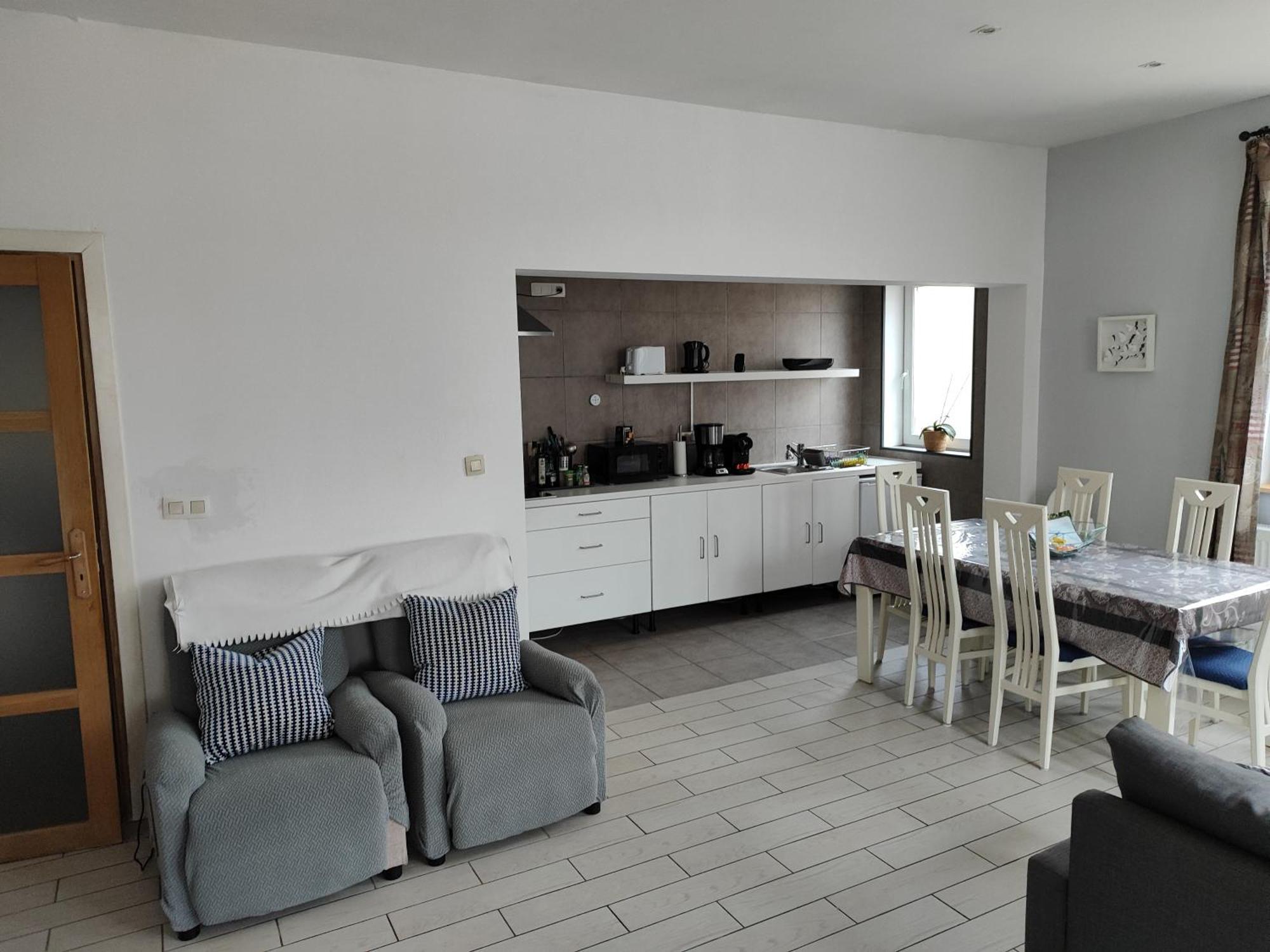 Appartement Spacieux Avec Parking Et Terrasse De Panne Eksteriør billede