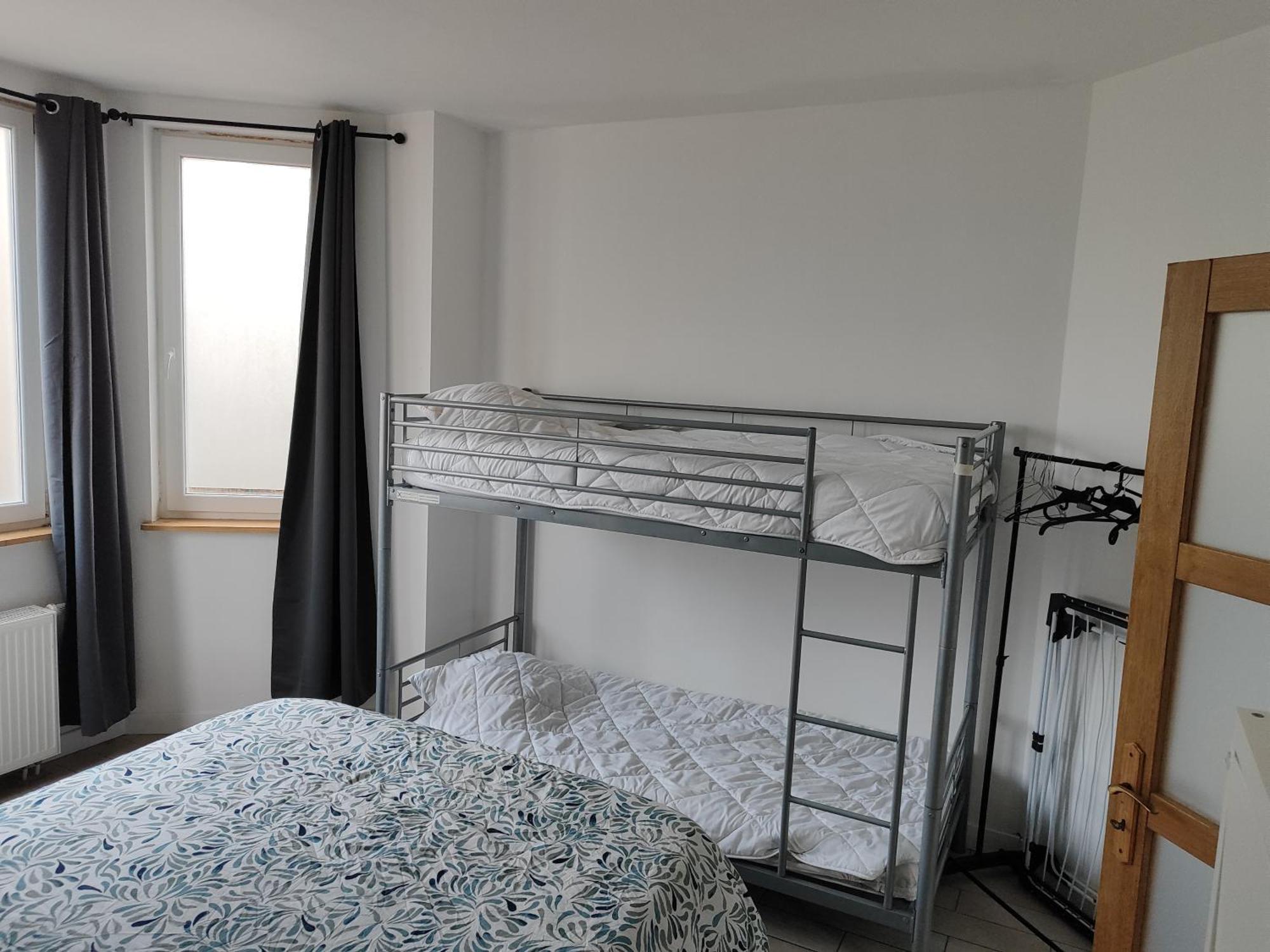 Appartement Spacieux Avec Parking Et Terrasse De Panne Eksteriør billede