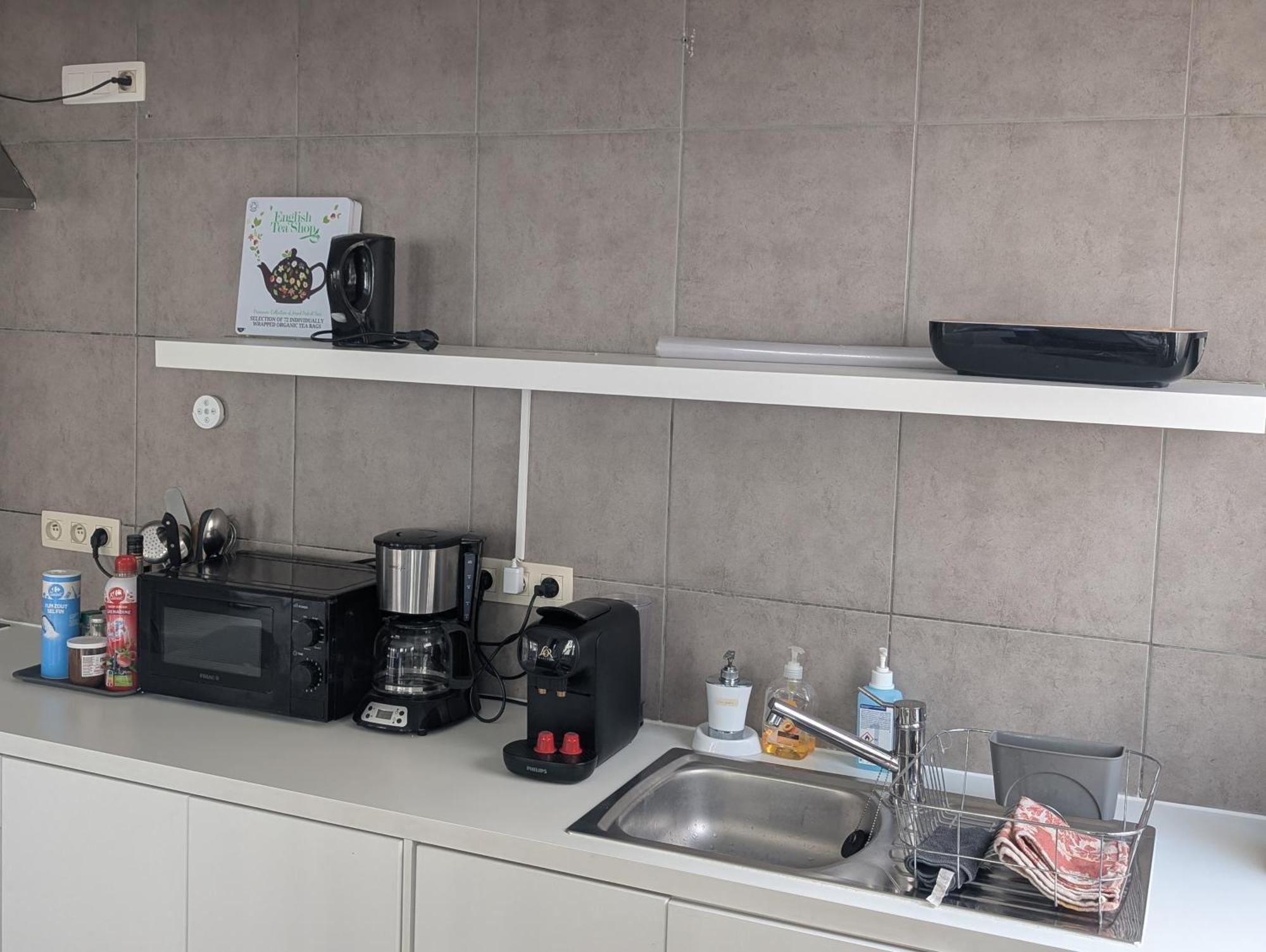 Appartement Spacieux Avec Parking Et Terrasse De Panne Eksteriør billede